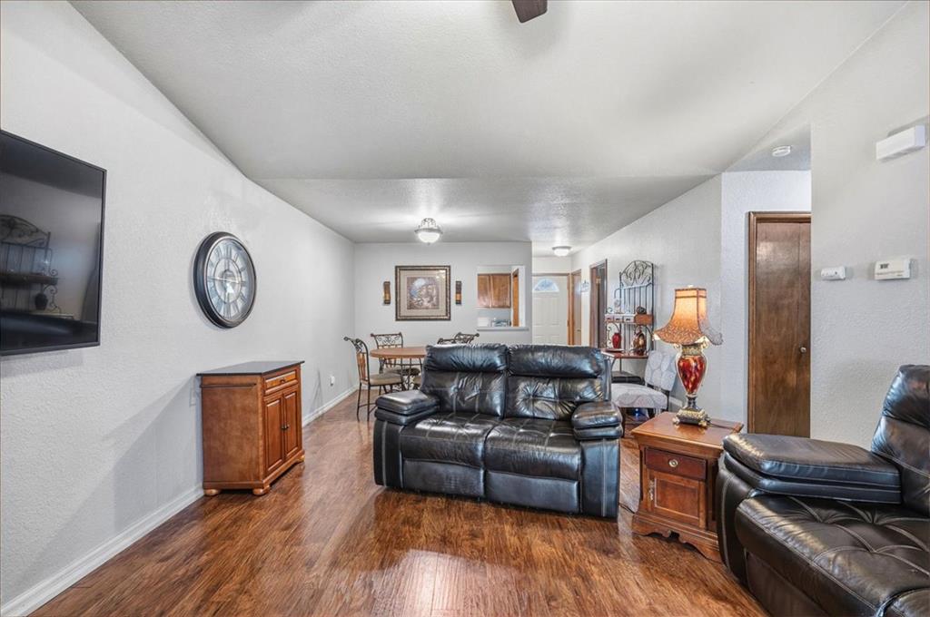 10203 Shadowview Drive