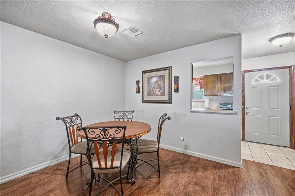 10203 Shadowview Drive