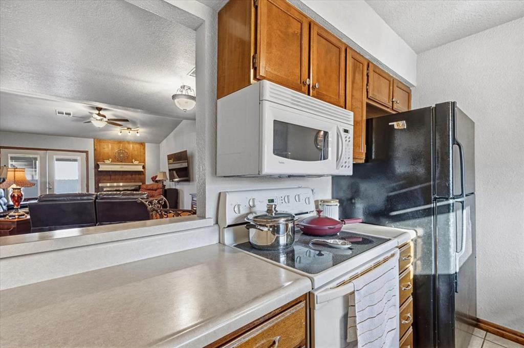 10203 Shadowview Drive