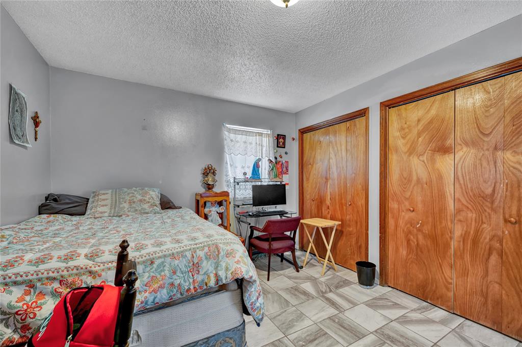 3605 Rolling Lane