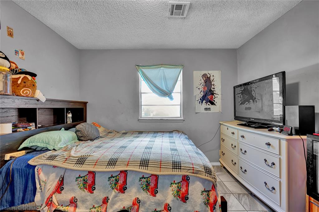 3605 Rolling Lane