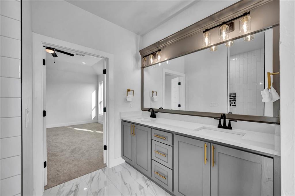 10848 Turkey Trot Trail