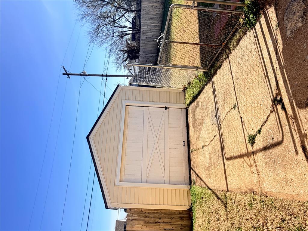 3520 S Parkview Avenue