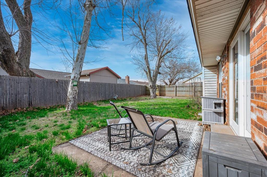 5009 Oak Manor Drive