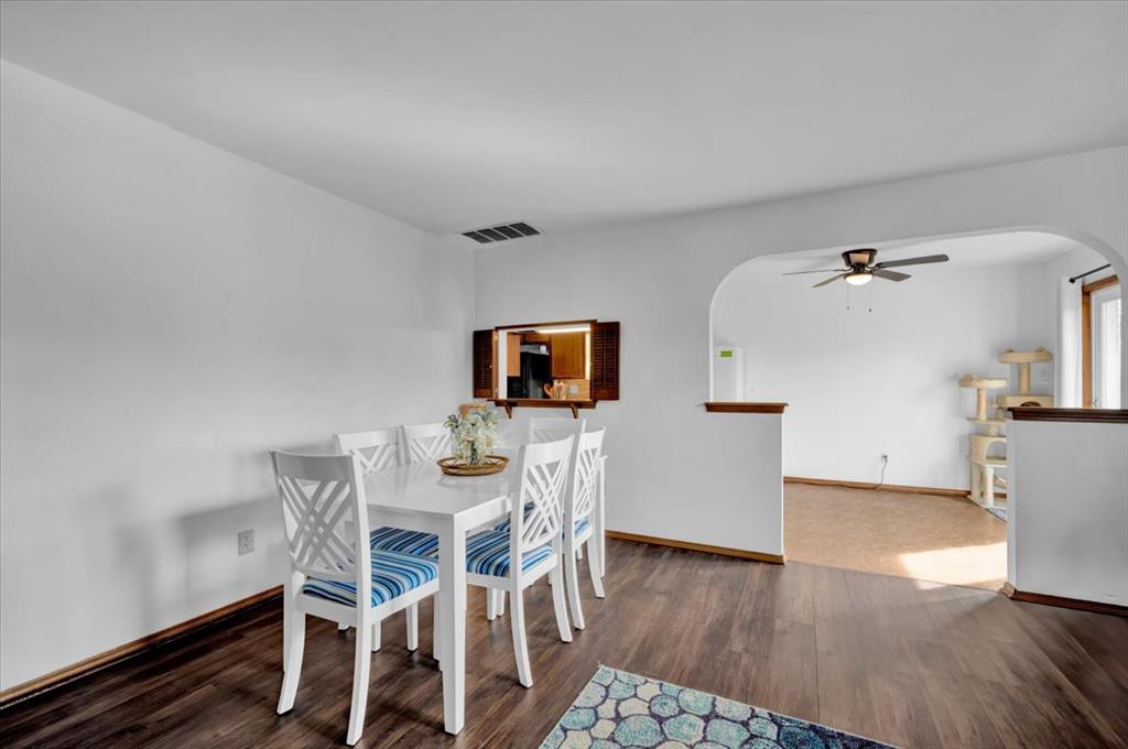 5009 Oak Manor Drive