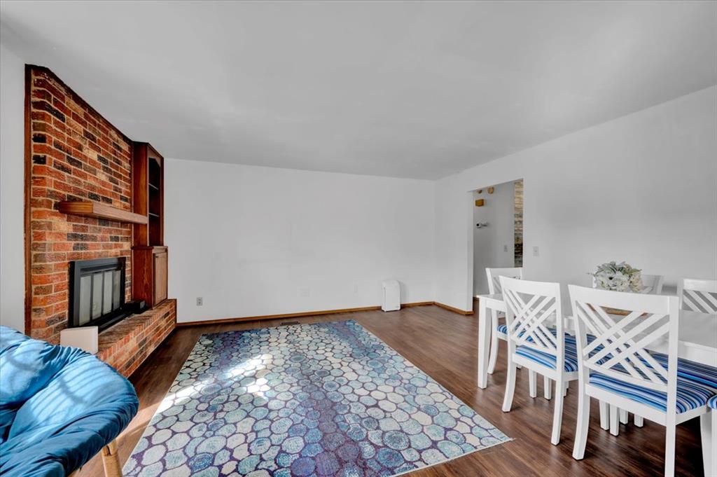 5009 Oak Manor Drive