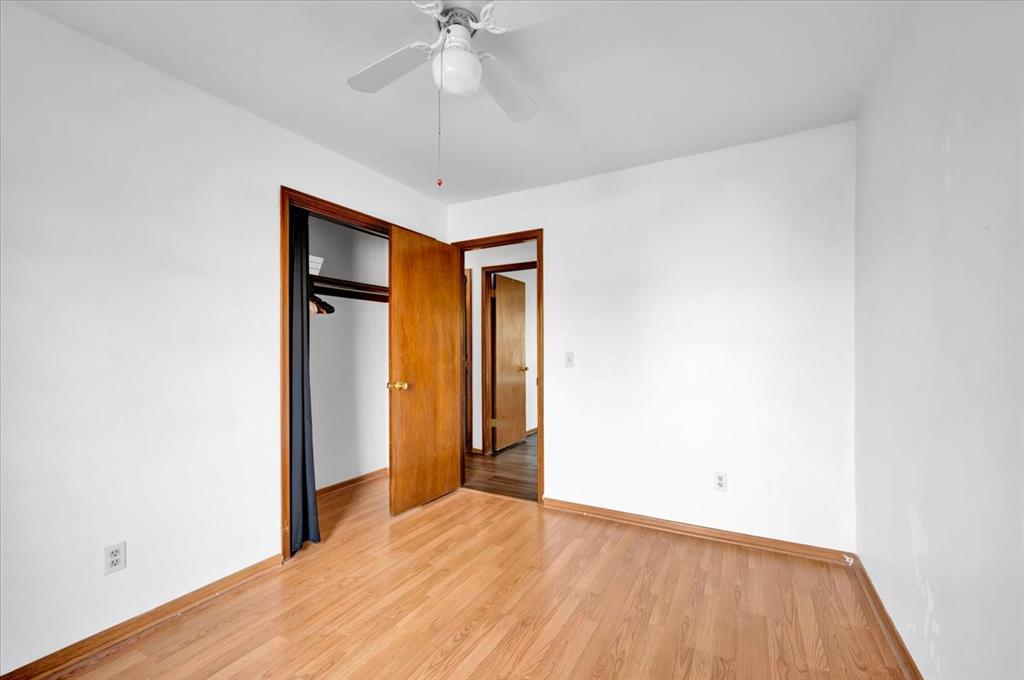 5009 Oak Manor Drive