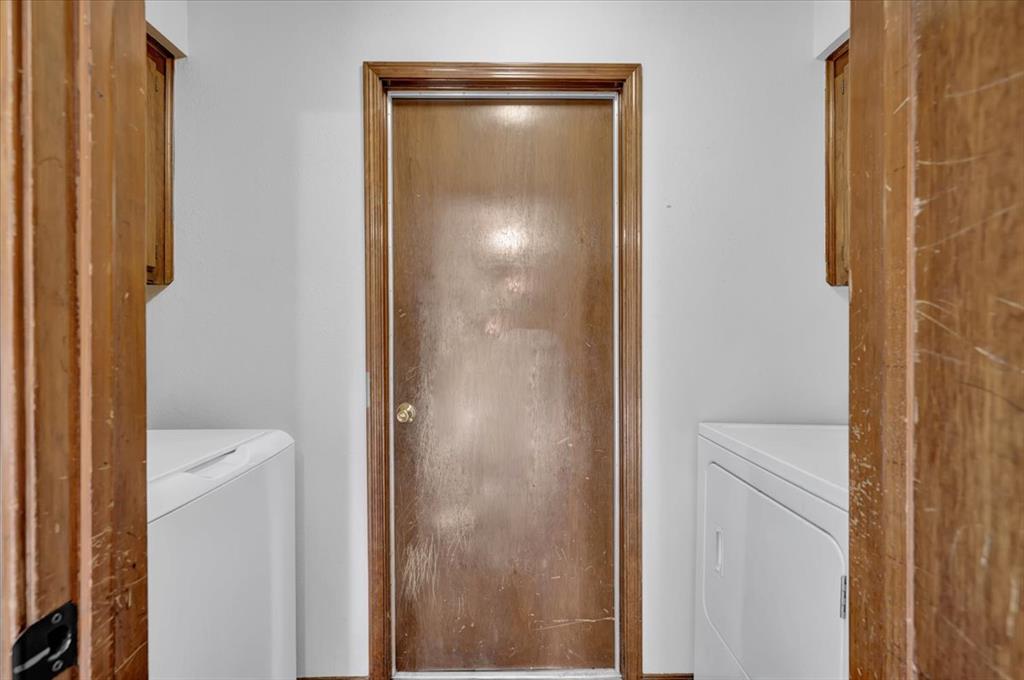 5009 Oak Manor Drive