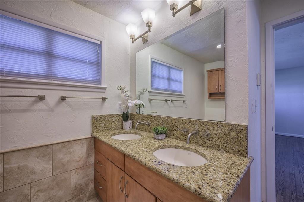 201 Burlingame Drive