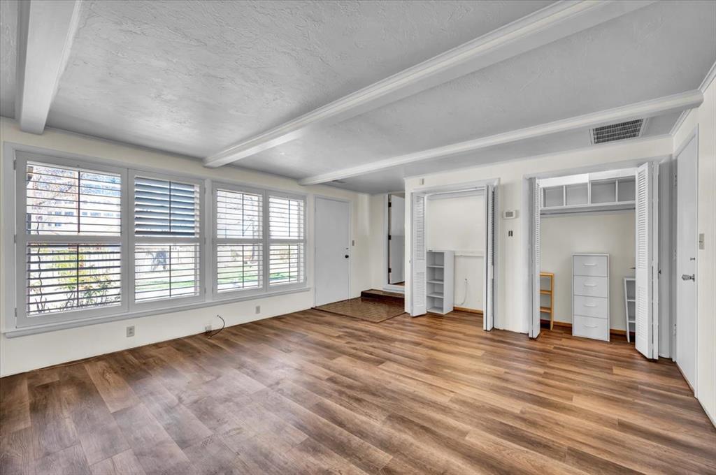 201 Burlingame Drive