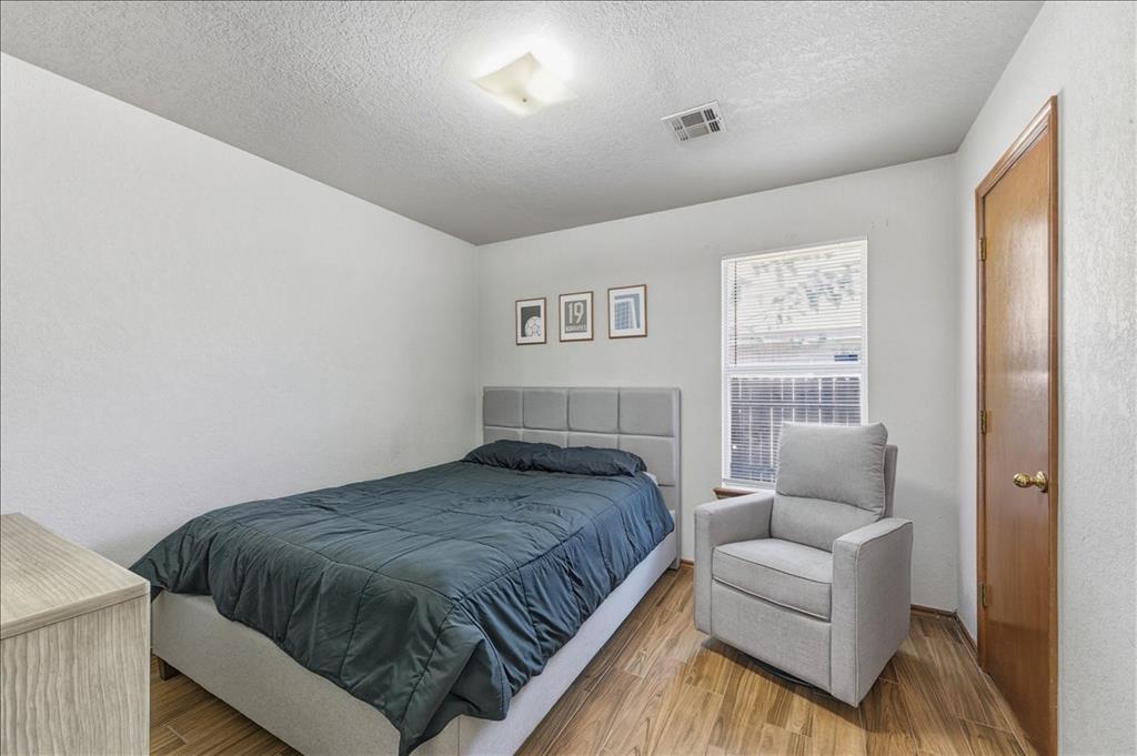 10304 Lighthouse Court