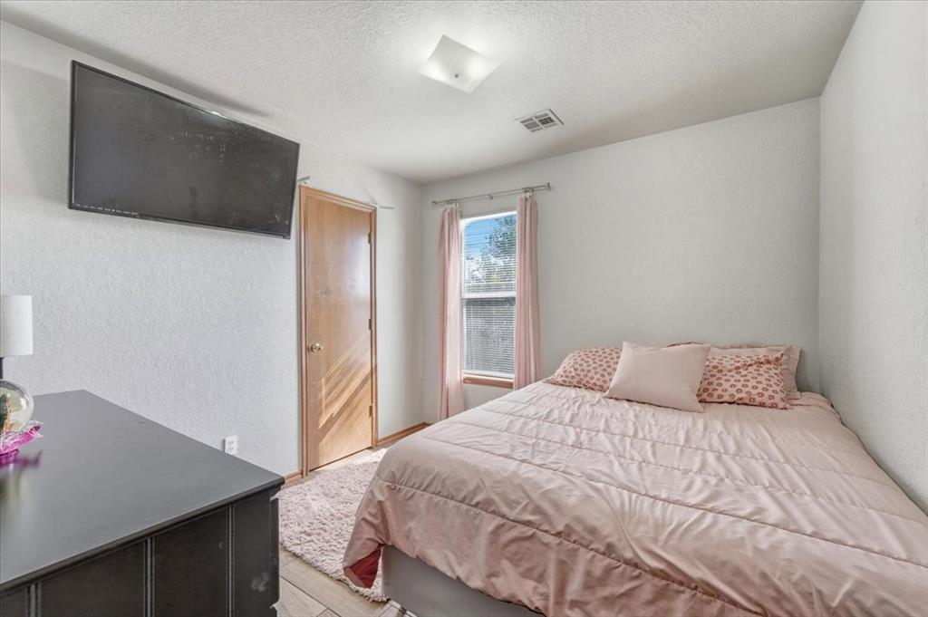 10304 Lighthouse Court