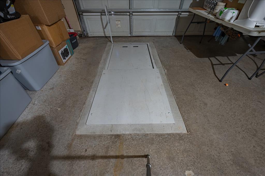 10304 Lighthouse Court