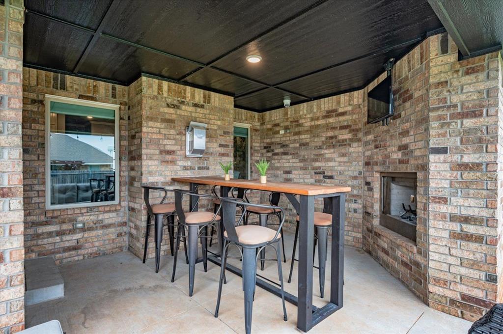 612 Bison Crossing Drive