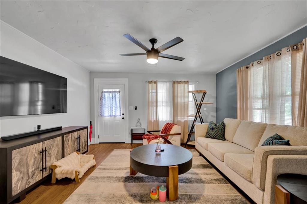 2247 NW 35th Street