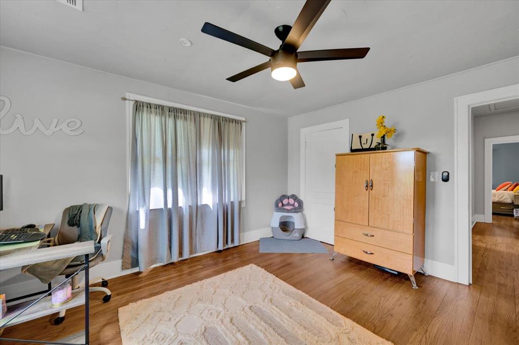 2247 NW 35th Street