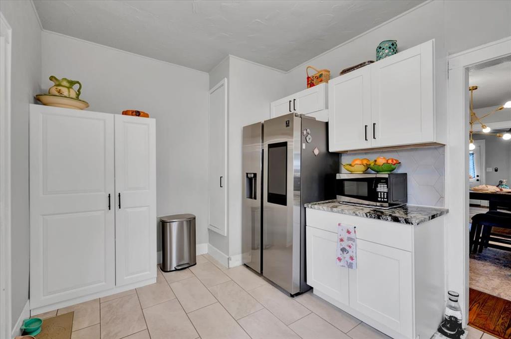 2247 NW 35th Street