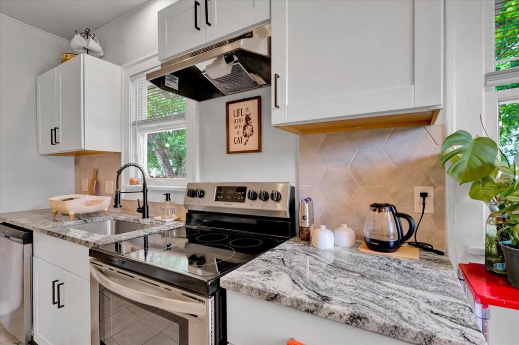 2247 NW 35th Street