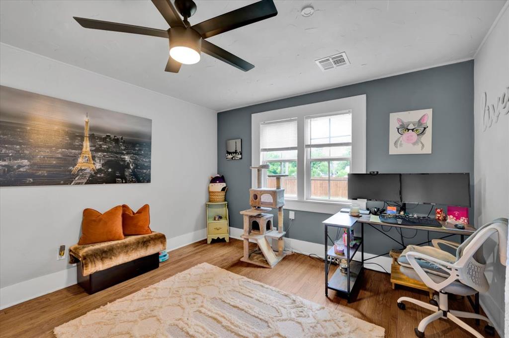 2247 NW 35th Street