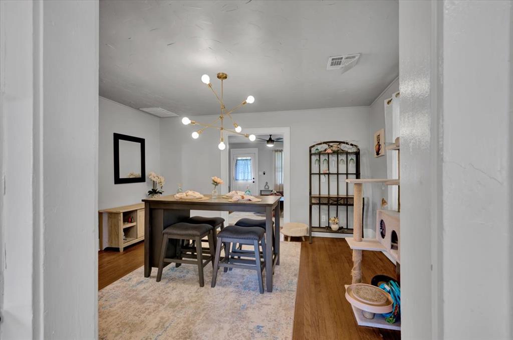 2247 NW 35th Street