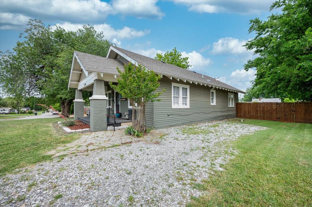 2247 NW 35th Street