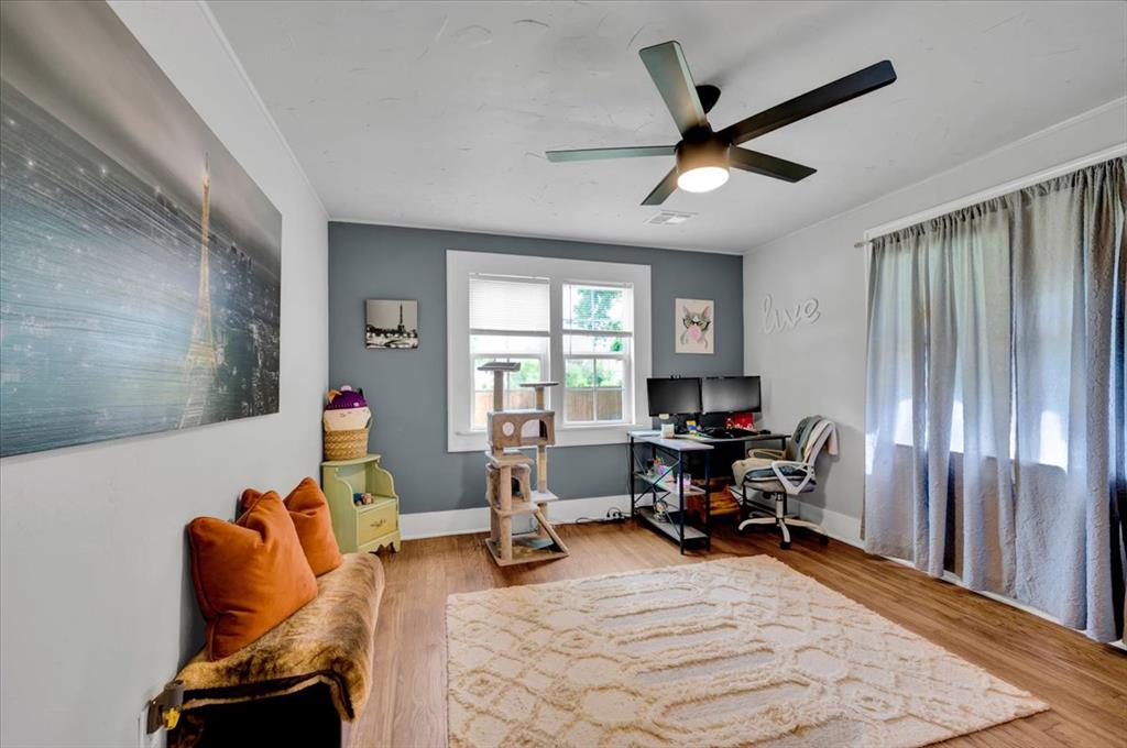 2247 NW 35th Street