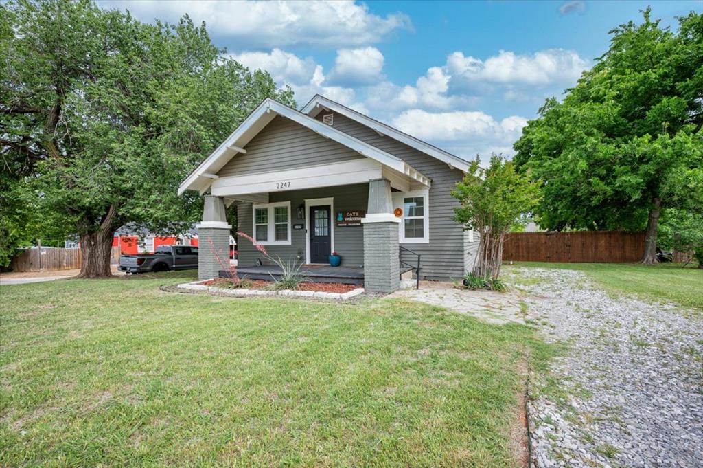 2247 NW 35th Street