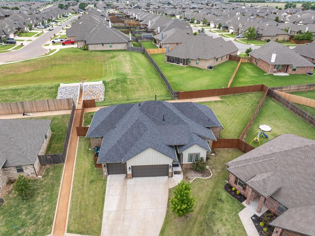 8917 E Brian Lane