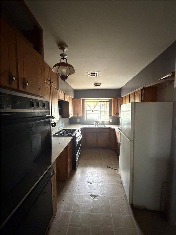 2221 SW 61st Street