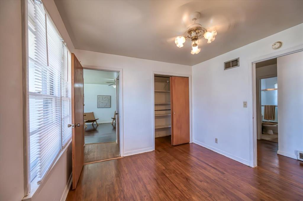 937 SW 34 Street
