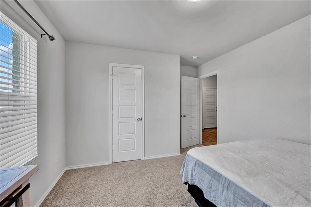 3512 Moraine Drive