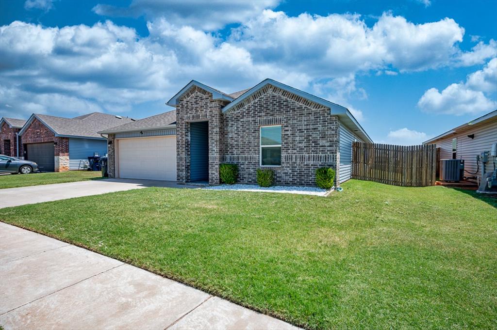 3512 Moraine Drive