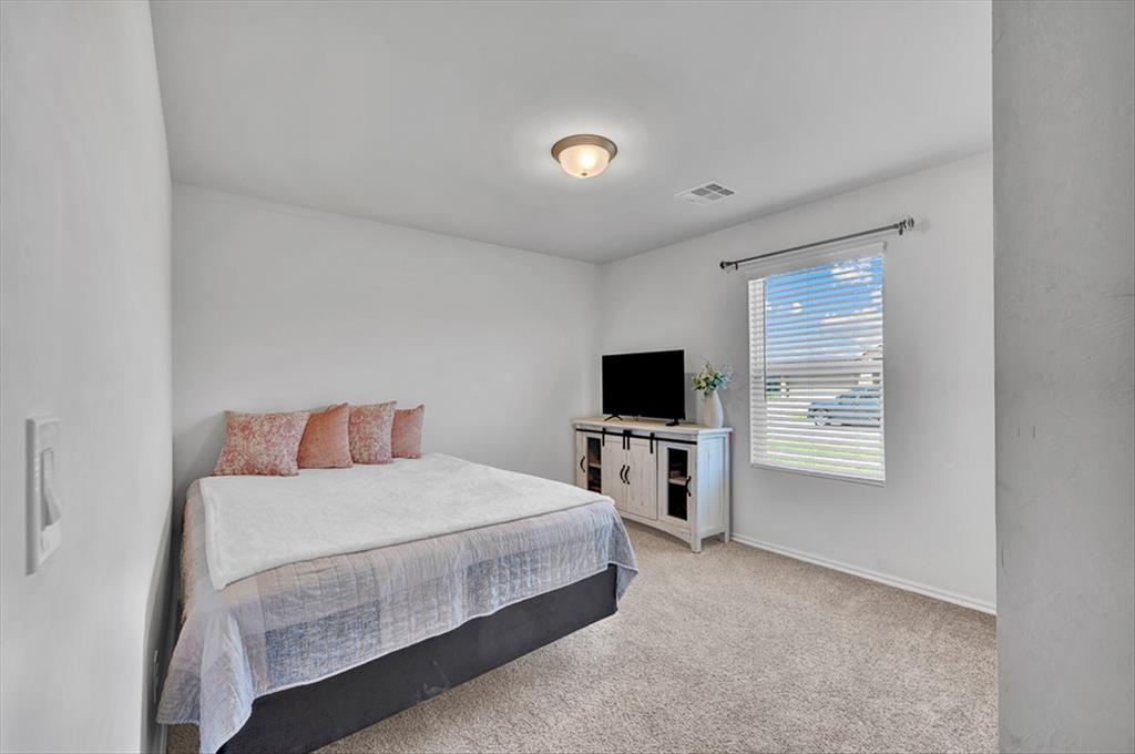 3512 Moraine Drive