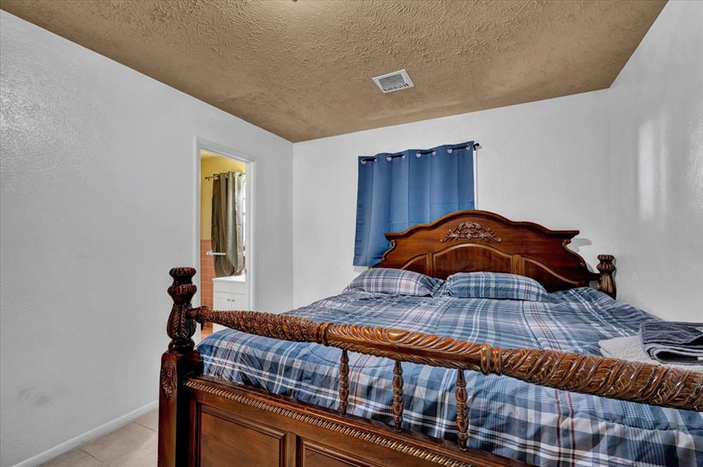 7724 NW 26th Street