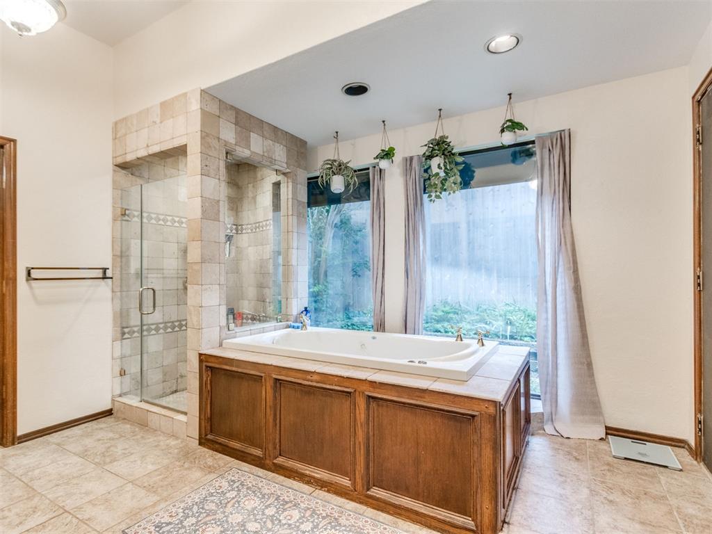 1615 Fox Hollow Ridge