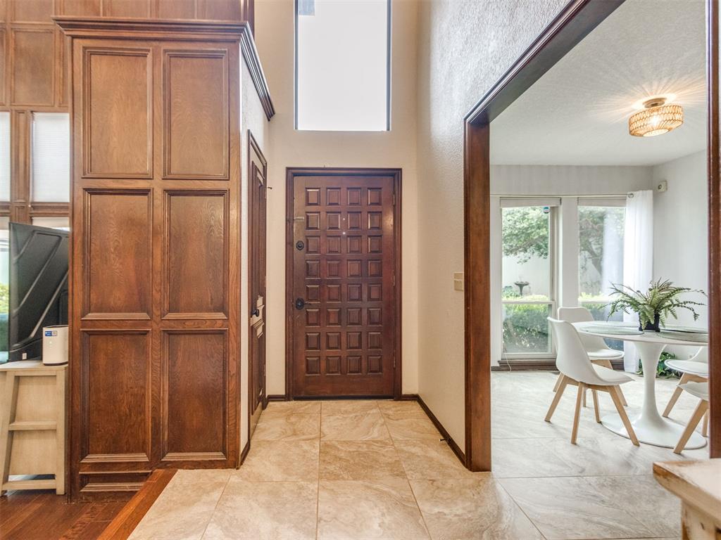 1615 Fox Hollow Ridge
