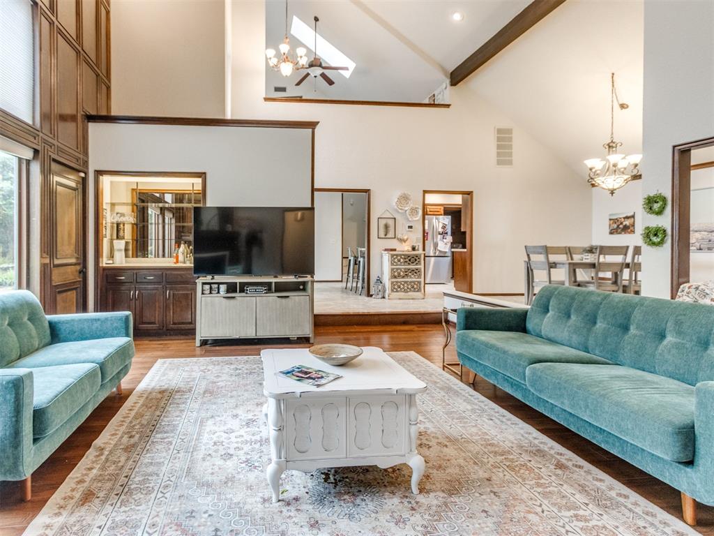 1615 Fox Hollow Ridge