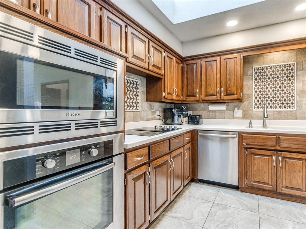 1615 Fox Hollow Ridge