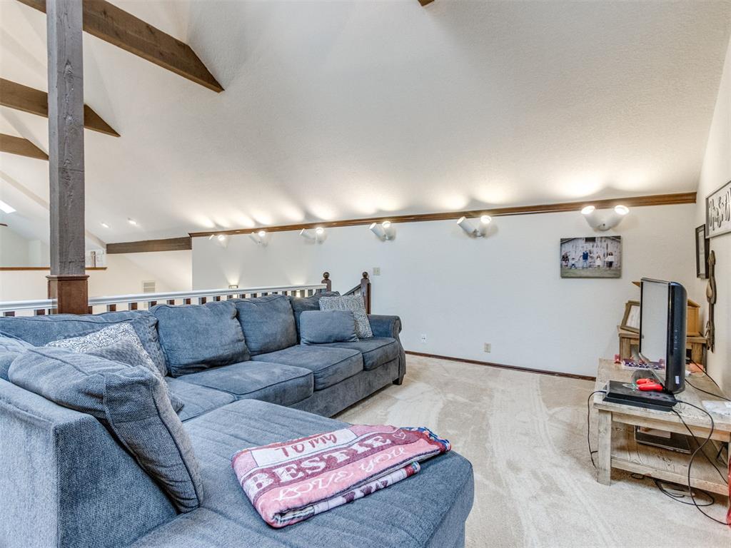 1615 Fox Hollow Ridge