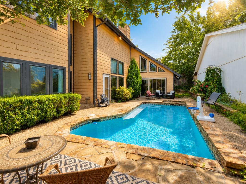 1615 Fox Hollow Ridge