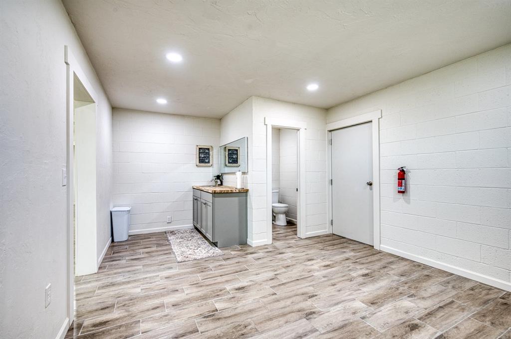 3775 NW 32nd Street