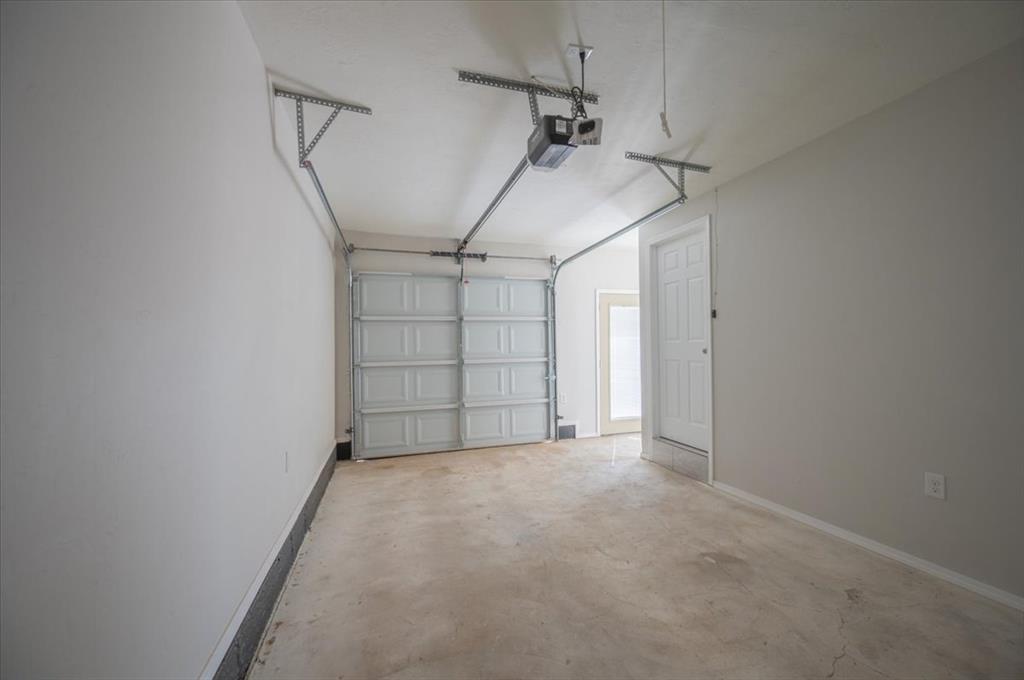 1209 Lawton