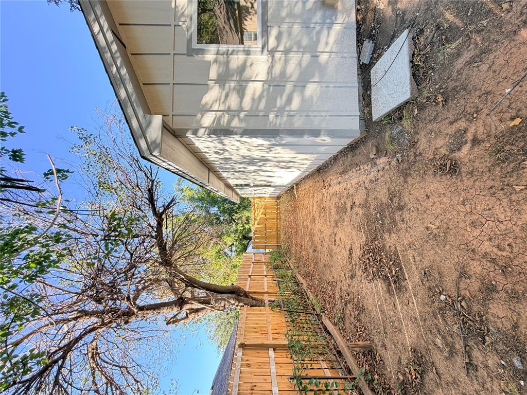722 SW 32nd Street