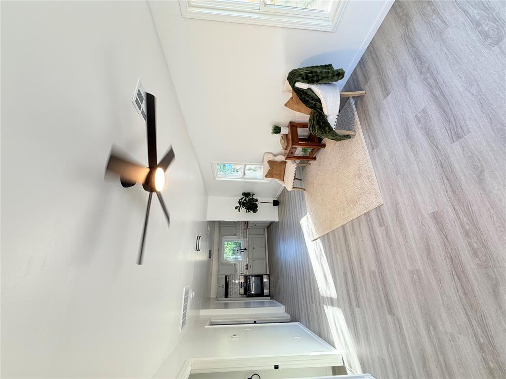 722 SW 32nd Street