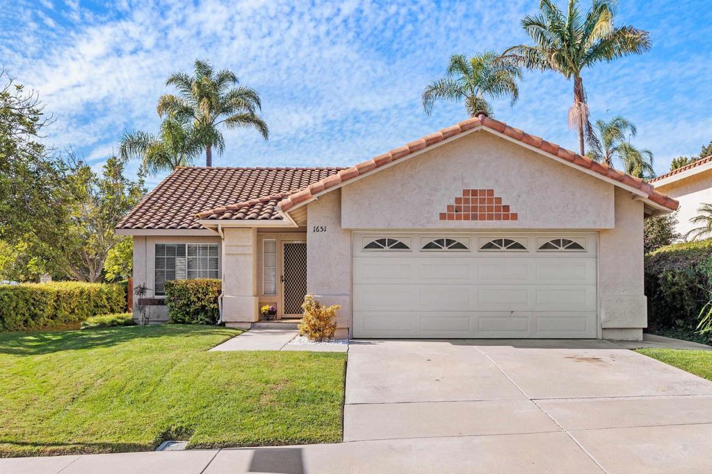 1651 Avenida Andante