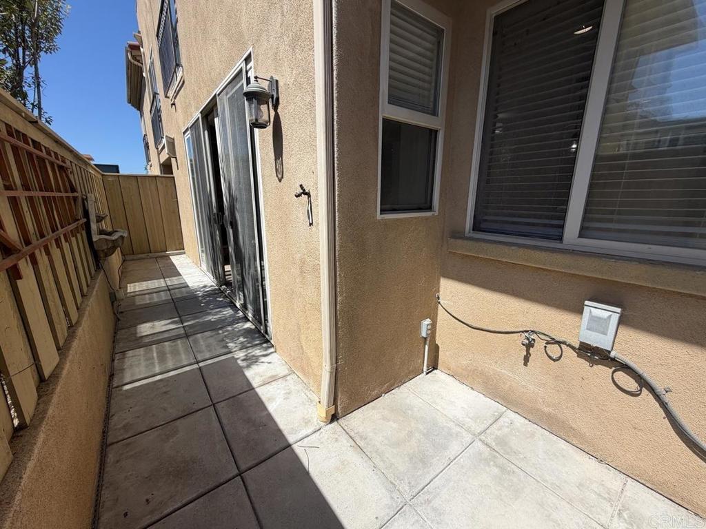 251 N Rios Avenue