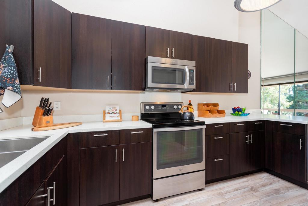 7237 Plaza De La Costa