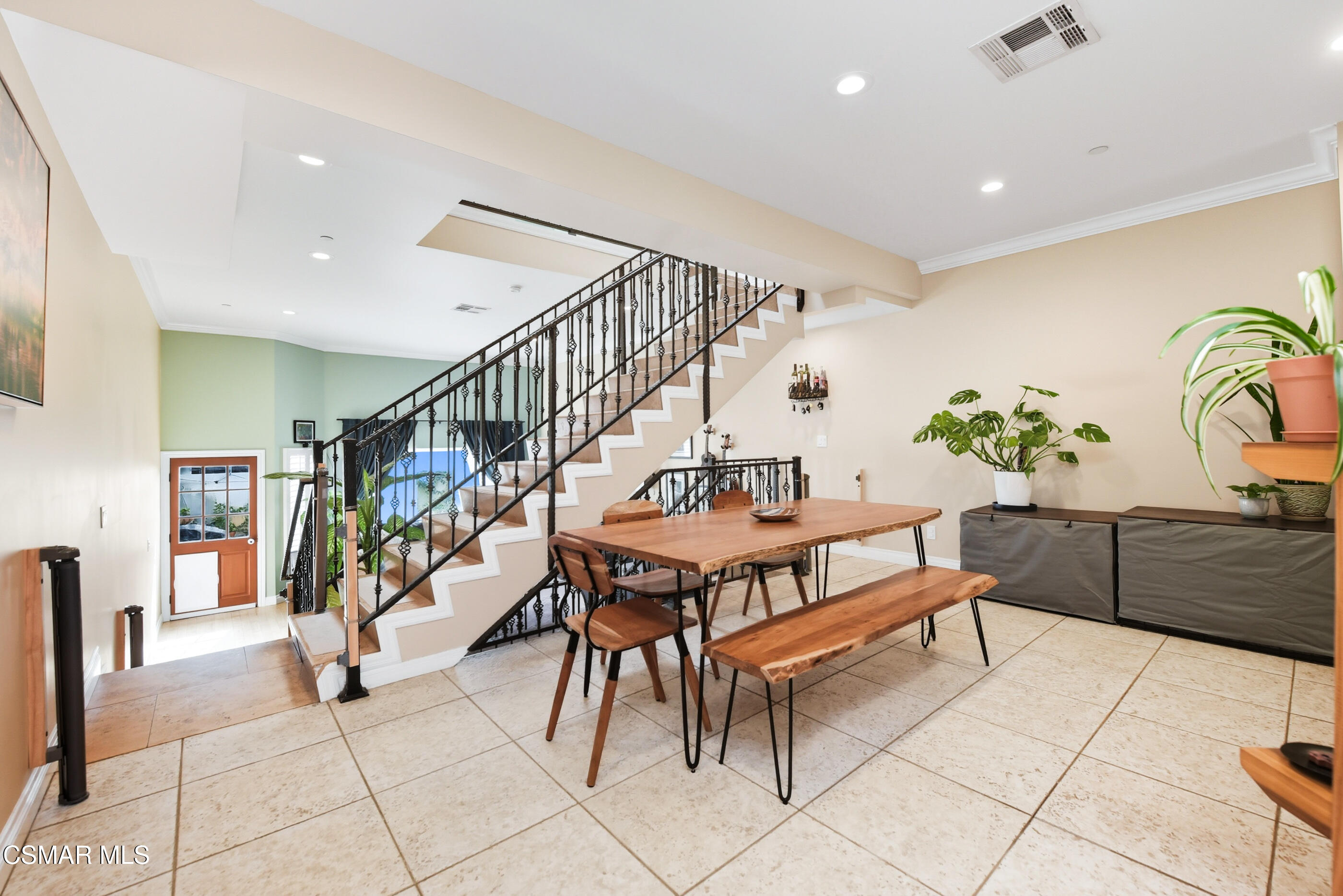 5241 Colodny Drive, 104