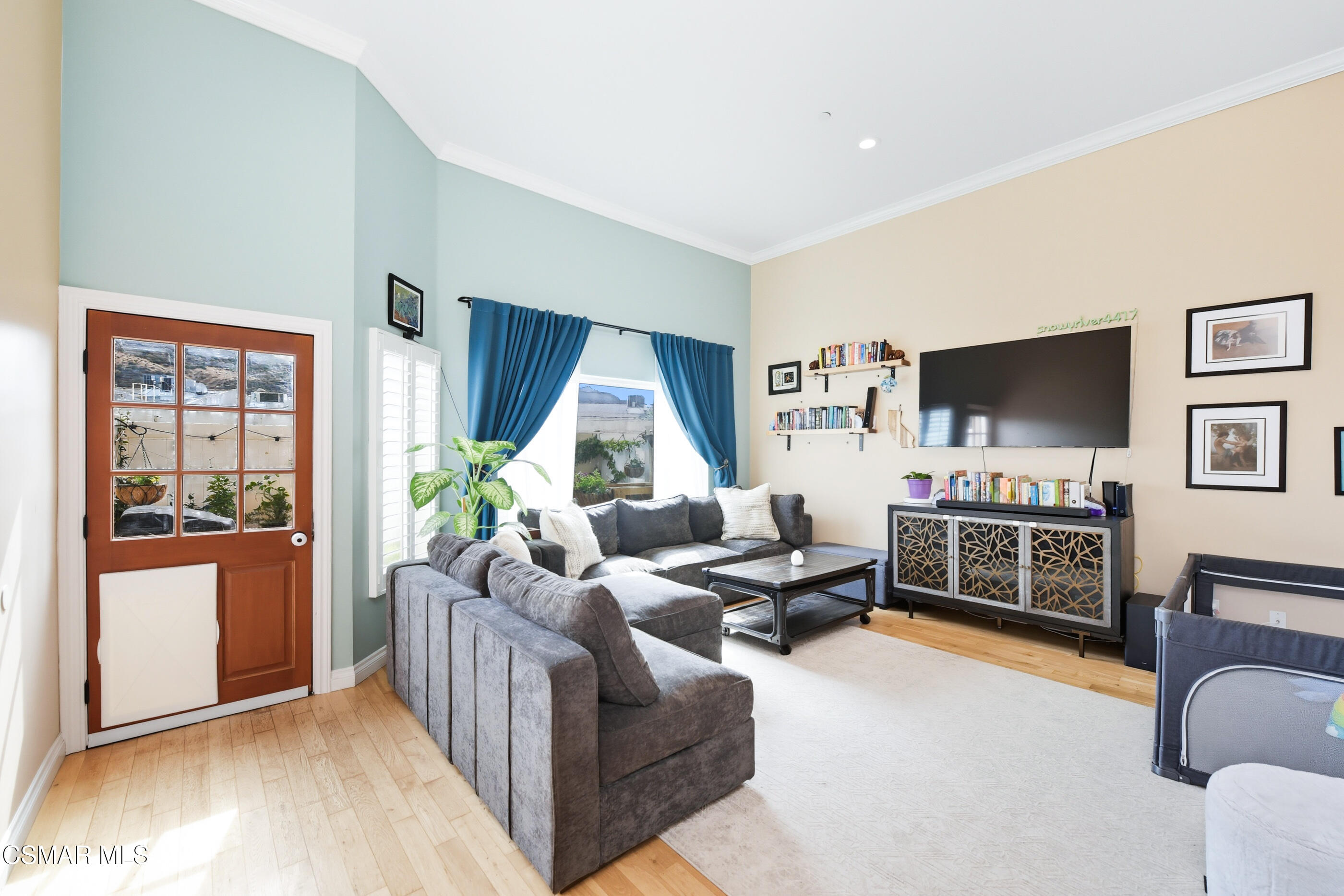5241 Colodny Drive, 104