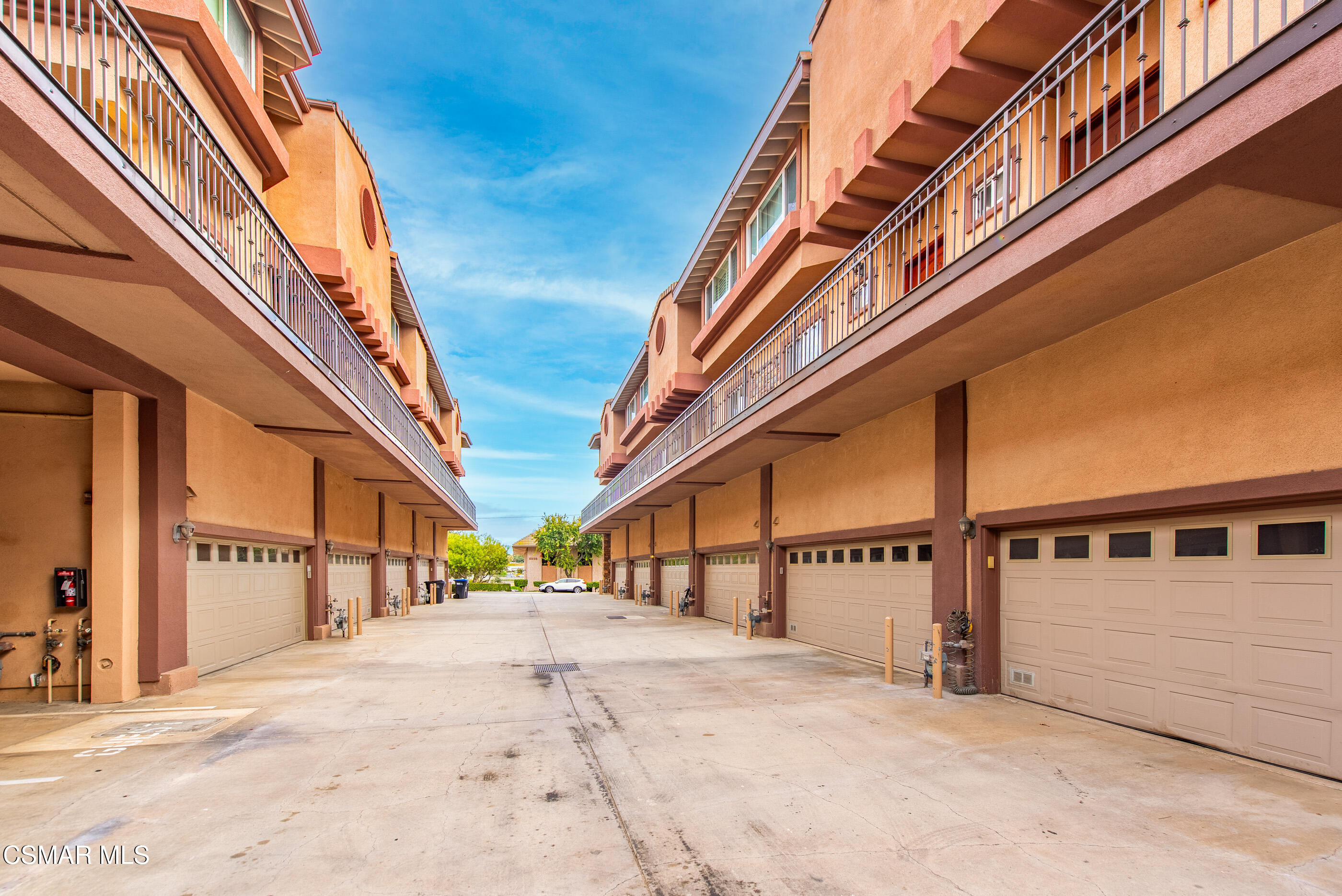 5241 Colodny Drive, 104 104